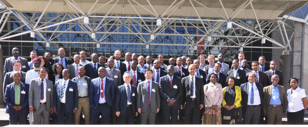 Group photo during the "Policy Forum on Integrating agriculture and food risk management and innovative financial services" held in Addis, Ethiopia with the participation of Government of Ethiopia, National Central Banks, MFIs, Insurance companies, NGOs, UN, Universities and other stakeholders.